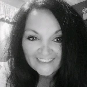 Meet your Posher, Sheila